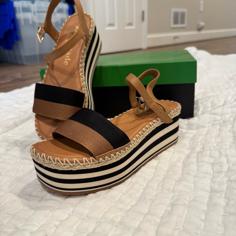 Kate Spade Black and Tan Striped Platform Sandals NIB 7.5